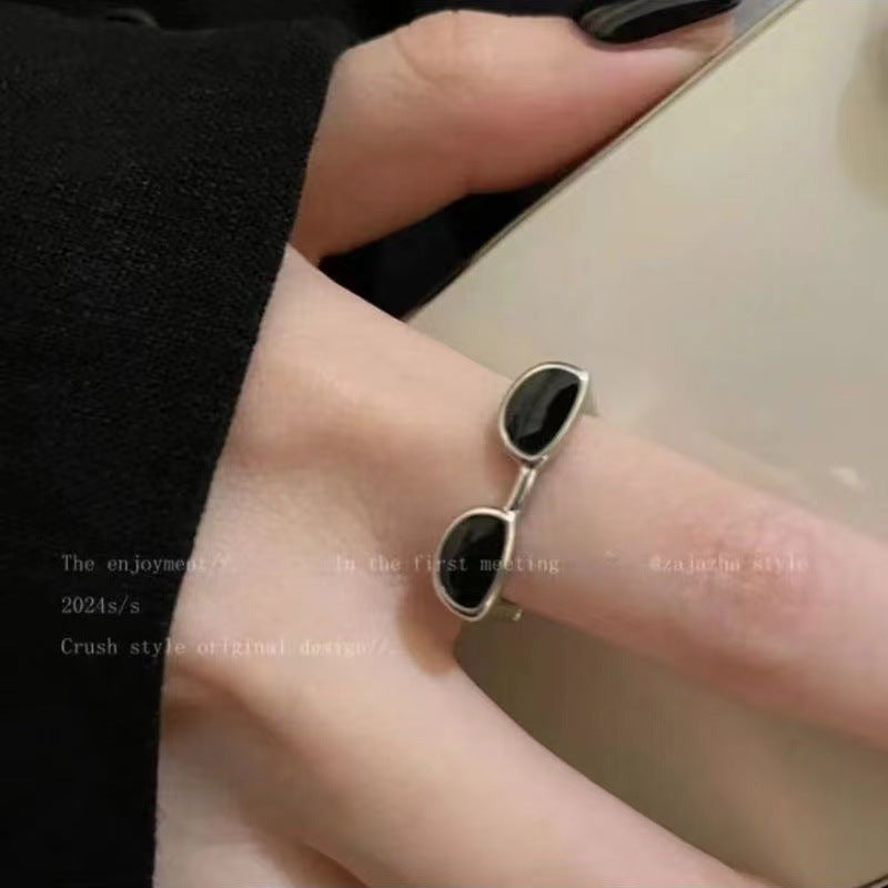 Adjustable Personalized Sunglasses Ring